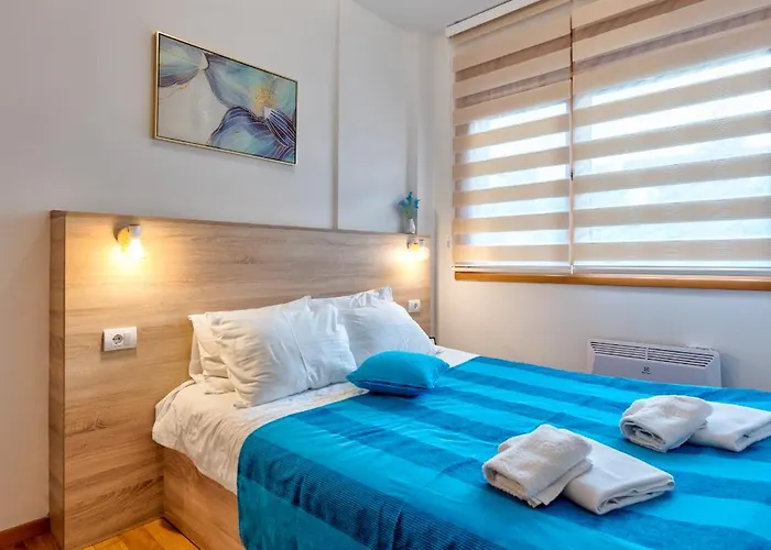 Blue-angel-lux 아파트 즐라티보